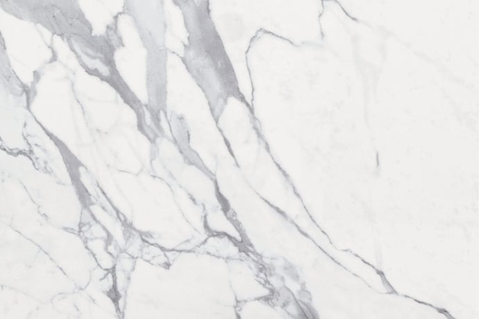 Glossy Statuario marble with diagonal grey lines