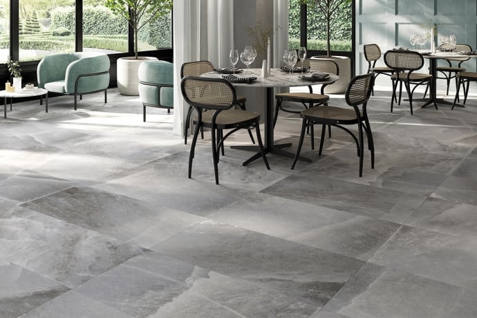 Granito grigio con venature