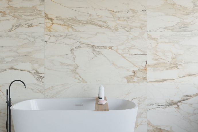 Calacatta vena vecchia matt marble