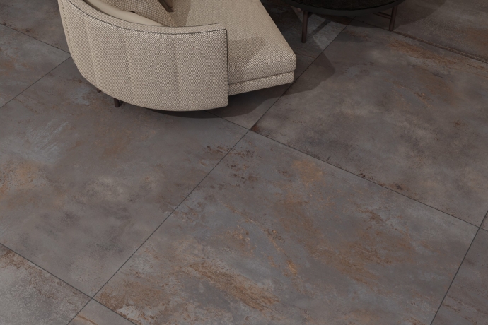 Carrelage grès cérame effet métal gris