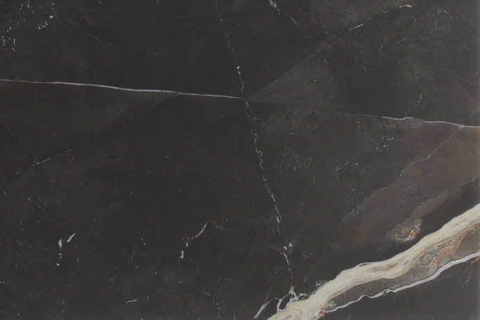 Noir Calacatta matt Marble