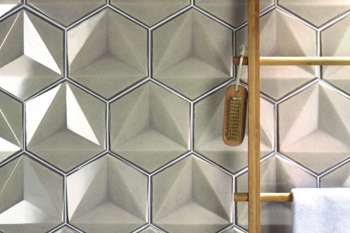 Sparkling hexagonal tiles - ecru