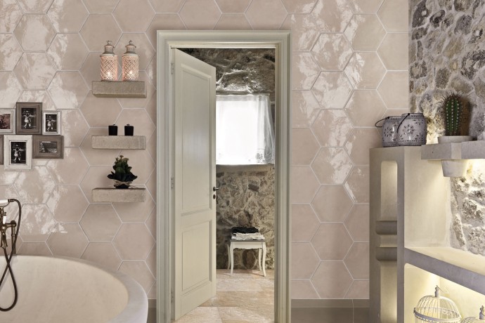 Hexagonal tiles - caramel