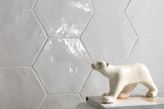 Hexagonal tiles - white