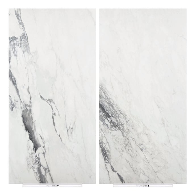 Marbre semi-brillant veiné gris foncé